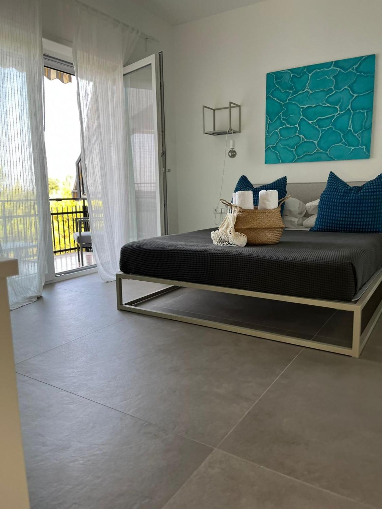 Il Volo Bed & Breakfast สแปร์ลองกา ภายนอก รูปภาพ